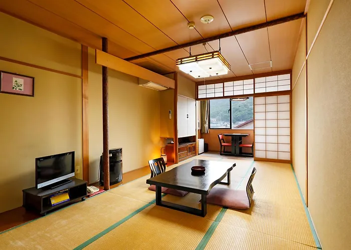 宿屋 つばき