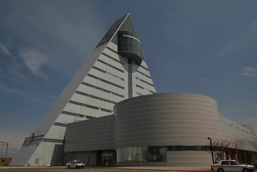宿屋 つばき 2* 青森市